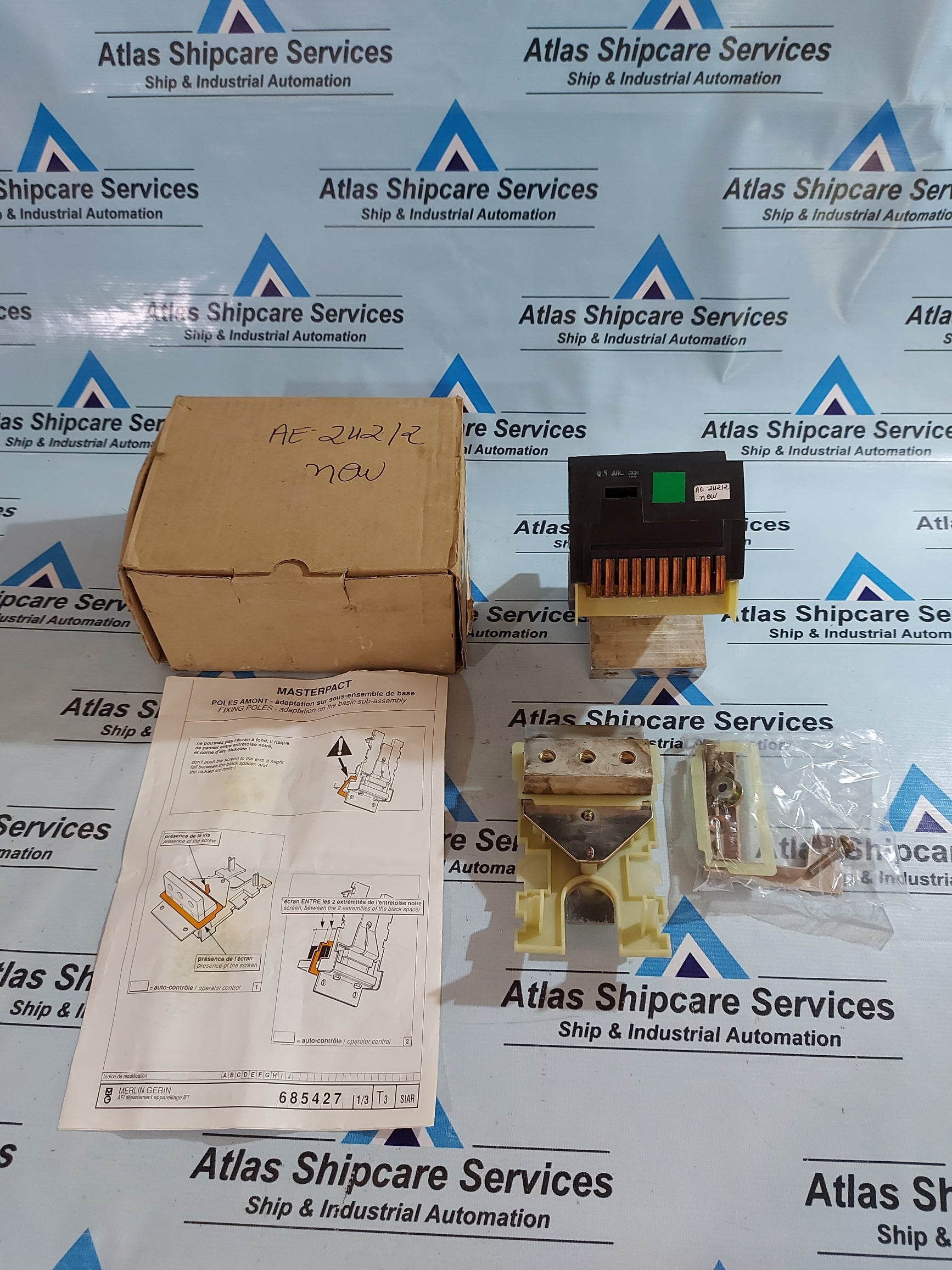 MERLIN GERIN 0685646C CONTACT SET